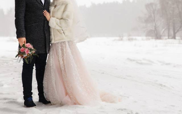 Winterhochzeit im Schloss: Ein Märchen im Schnee