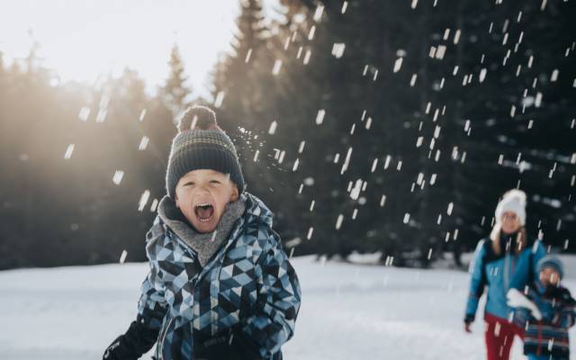 Familienurlaub im Winter - die besten Ausflugsziele in den Semesterferien